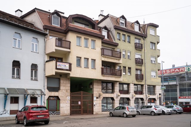 Eladó téglalakás, Miskolcon 37.5 M Ft, 1 szobás