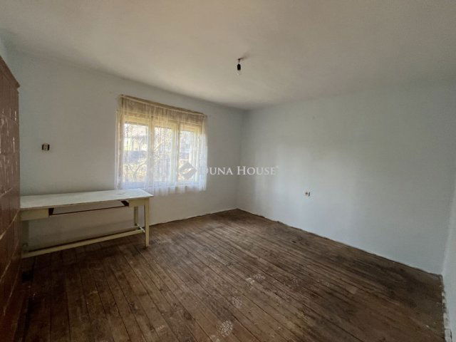 Eladó családi ház, Csabrendeken 9.99 M Ft, 2 szobás