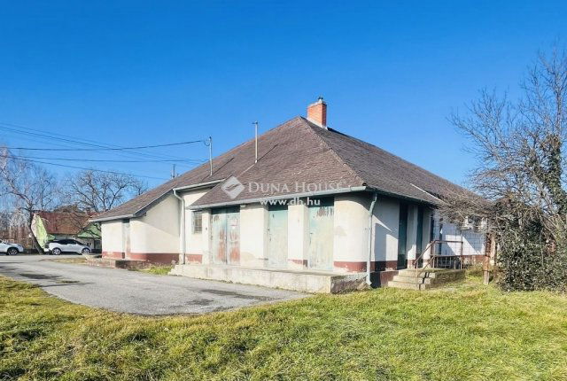 Kiadó üzlethelyiség, Körmenden 250 E Ft / hó