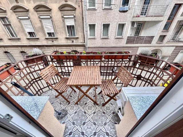 Eladó téglalakás, Budapesten, IX. kerületben 135.674 M Ft