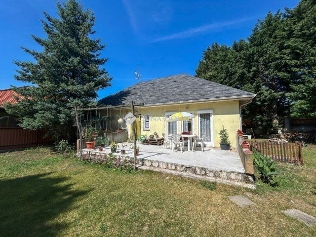 Eladó családi ház, Inárcson 54.9 M Ft, 3 szobás