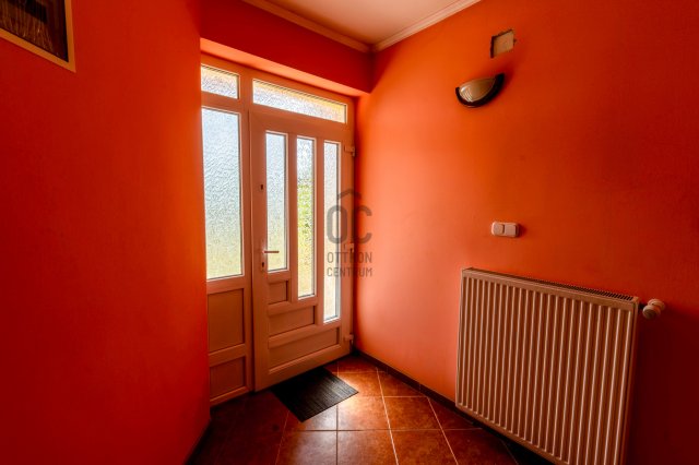 Eladó családi ház, Zámolyon 71 M Ft, 4 szobás