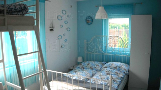 Eladó családi ház, Siófokon 149 M Ft, 6 szobás