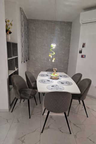 Eladó családi ház, Röszkén 140 M Ft, 4 szobás