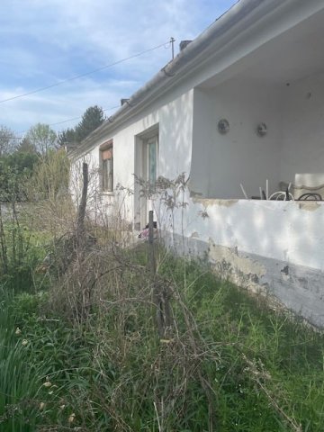 Eladó családi ház, Kajárpécen 27 M Ft, 3 szobás