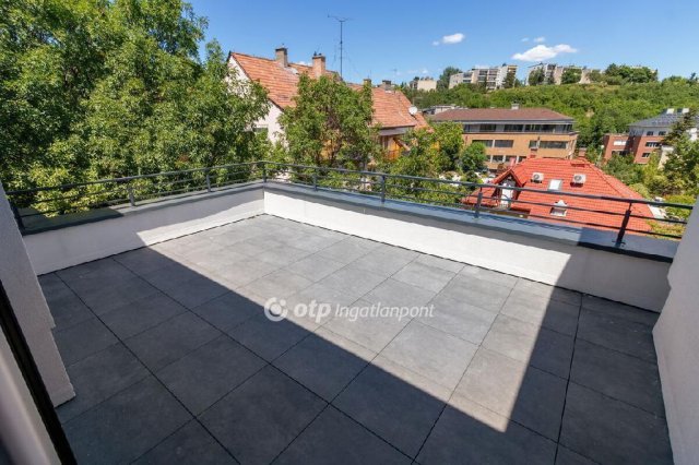 Eladó téglalakás, Budapesten, II. kerületben 153.5 M Ft