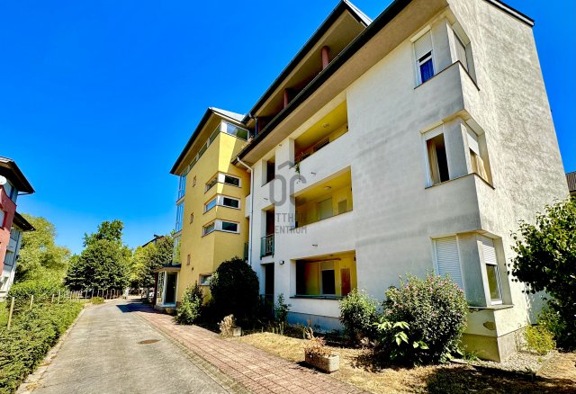 Eladó téglalakás, Győrött 89 M Ft, 3 szobás