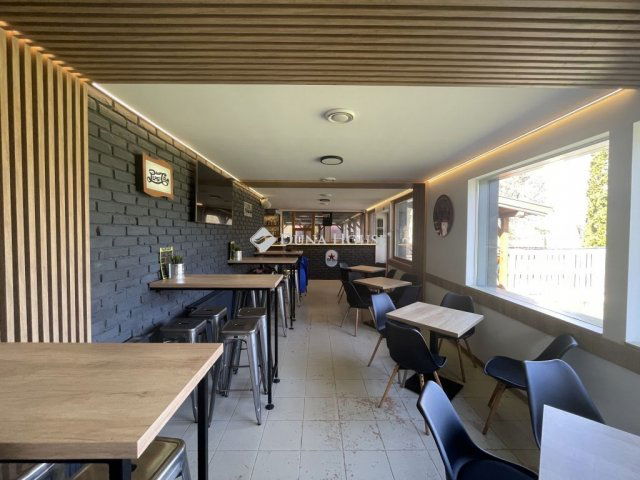 Eladó ipari ingatlan, Nyergesújfaluban 108 M Ft