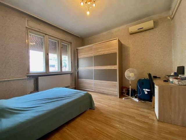 Eladó családi ház, Budapesten, XV. kerületben 89.99 M Ft