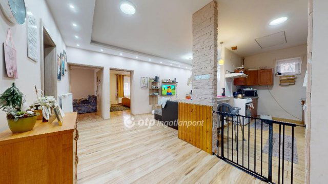 Eladó családi ház, Csobádon 27 M Ft, 2+1 szobás