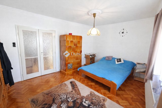 Eladó családi ház, Kecskeméten 64.9 M Ft, 3 szobás