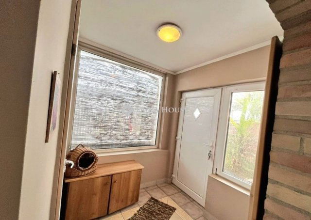 Eladó családi ház, Pilisen 63.127 M Ft, 3 szobás