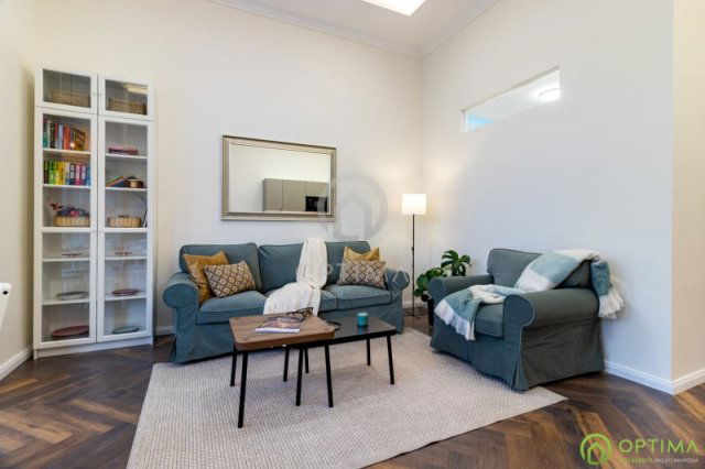 Eladó téglalakás, Budapesten, VII. kerületben, Baross téren