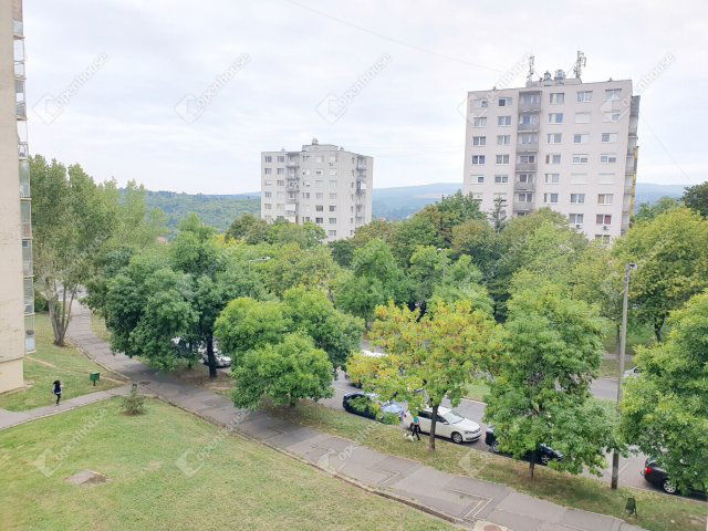 Eladó panellakás, Miskolcon 21.9 M Ft, 1+1 szobás
