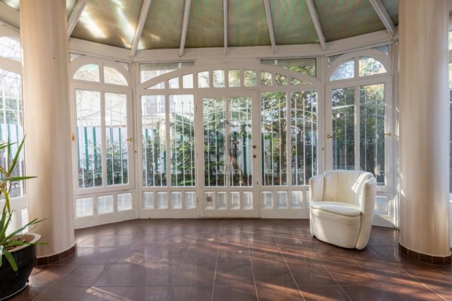 Eladó családi ház, Budapesten, II. kerületben 224 M Ft, 6 szobás