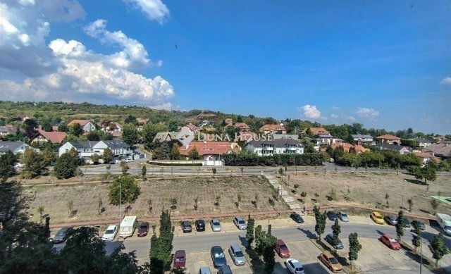 Eladó panellakás, Budapesten, III. kerületben 76.5 M Ft