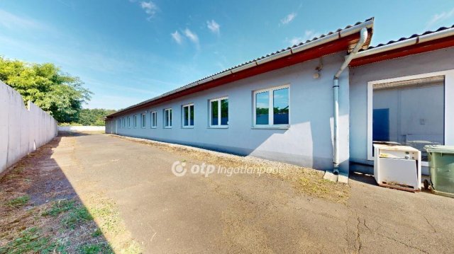 Eladó családi ház, Nyírpazonyon 66.9 M Ft, 3 szobás