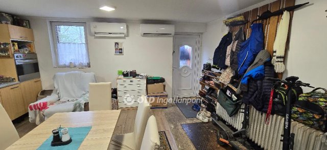 Eladó családi ház, Győrött 62 M Ft, 2+1 szobás