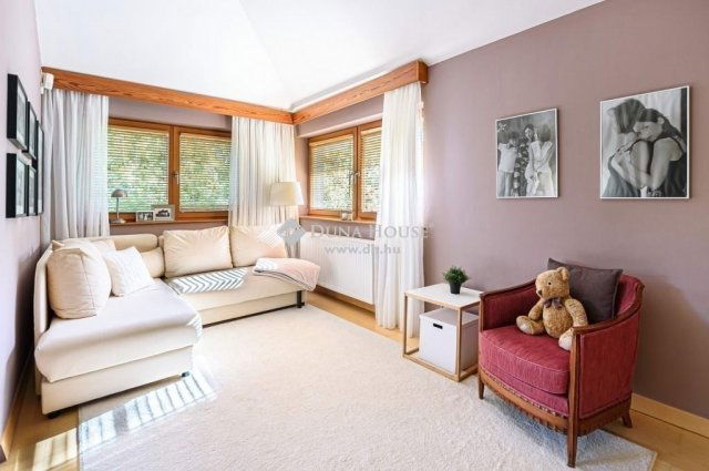 Eladó családi ház, Budapesten, XII. kerületben 730 M Ft