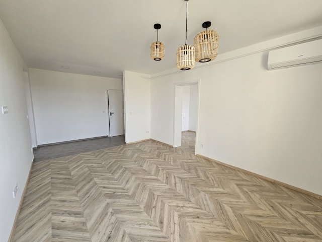 Eladó téglalakás, Pápán 44.9 M Ft, 3 szobás