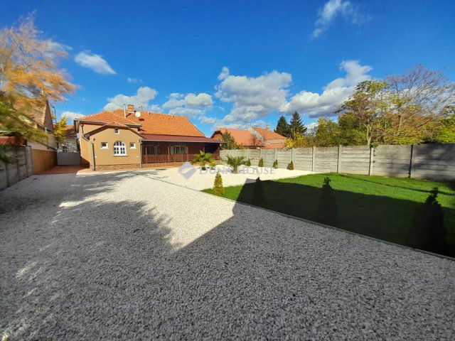 Eladó családi ház, Békéscsabán, Bajza utcában 79.9 M Ft