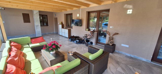 Eladó ikerház, Gödöllőn 117.9 M Ft, 4 szobás