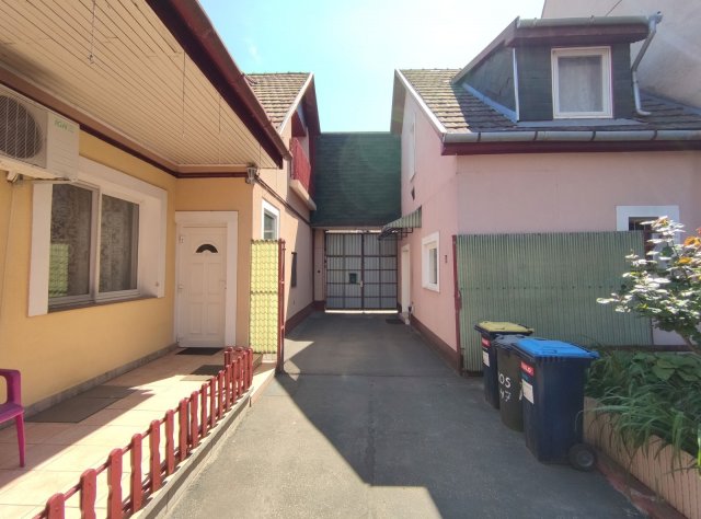Eladó családi ház, Budapesten, XV. kerületben 129 M Ft