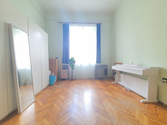 Eladó téglalakás, Budapesten, XIII. kerületben, Dráva utcában