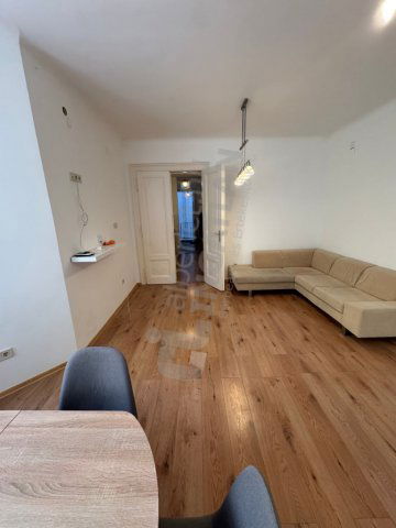 Eladó téglalakás, VIII. kerületben, Horánszky utcában