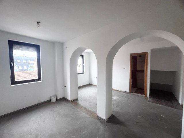 Eladó panellakás, Zalaegerszegen 46 M Ft, 3 szobás