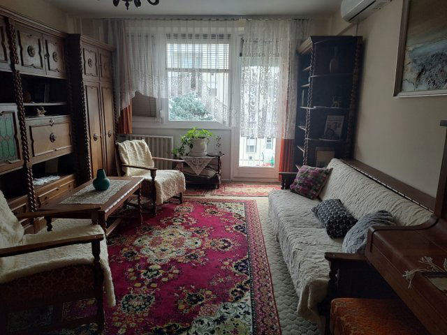 Eladó téglalakás, Budapesten, XXI. kerületben 0.22 M Ft