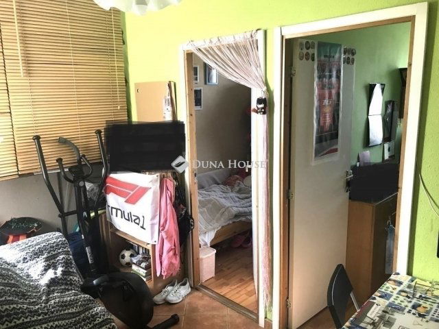 Eladó panellakás, Budapesten, XV. kerületben 66.9 M Ft