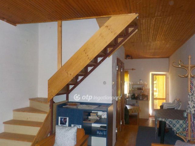 Eladó családi ház, Igalon 49.9 M Ft, 4+2 szobás