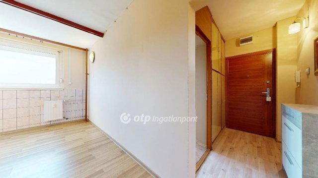 Eladó panellakás, Miskolcon 31 M Ft, 2 szobás