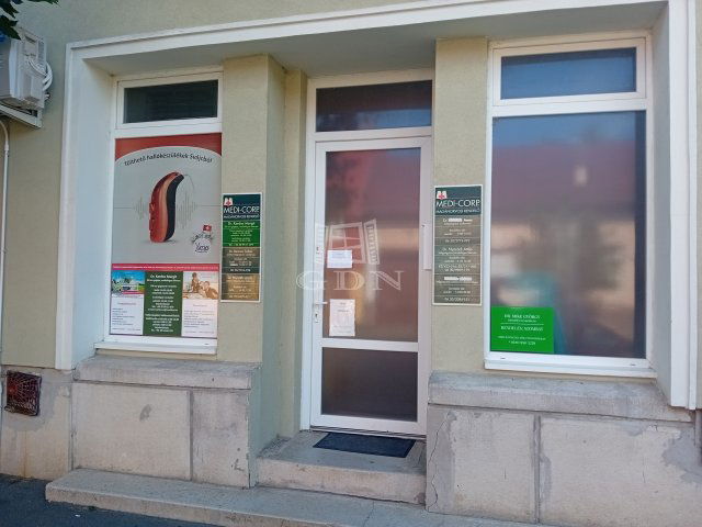 Eladó üzlethelyiség, Kaposváron 45 M Ft / költözzbe.hu