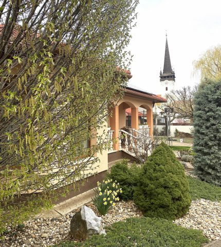 Eladó családi ház, Mikepércsen 129 M Ft, 4 szobás