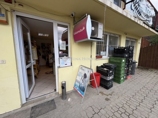 Eladó üzlethelyiség, Fóton 44.99 M Ft / költözzbe.hu