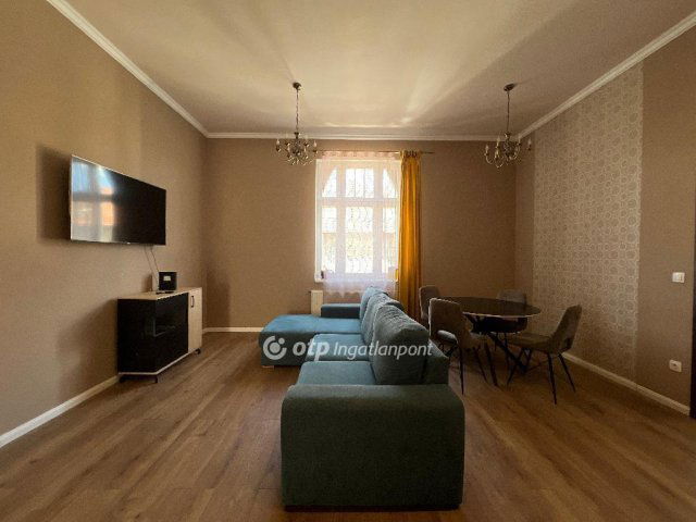 Eladó téglalakás, Budapesten, III. kerületben 91.7 M Ft