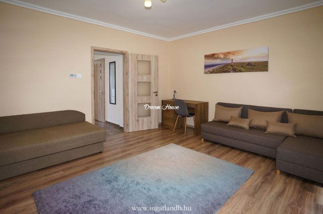 Kiadó téglalakás, albérlet, Nyíregyházán 120 E Ft / hó