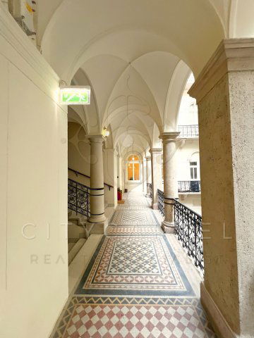 Eladó téglalakás, Budapesten, VI. kerületben 125 M Ft, 3 szobás