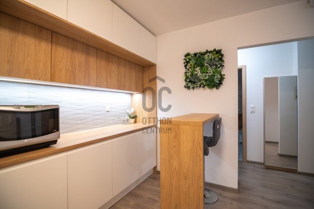 Eladó téglalakás, Budapesten, IX. kerületben 99.9 M Ft, 2 szobás