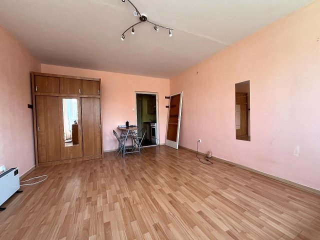 Eladó panellakás, Budapesten, X. kerületben 39.9 M Ft, 1 szobás