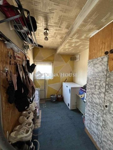 Eladó családi ház, Inárcson 79.9 M Ft, 7 szobás