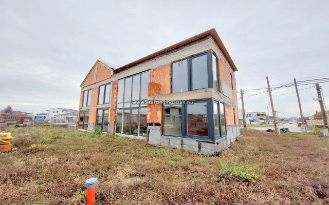 Eladó családi ház, Budapesten, XVIII. kerületben, Alacskai úton