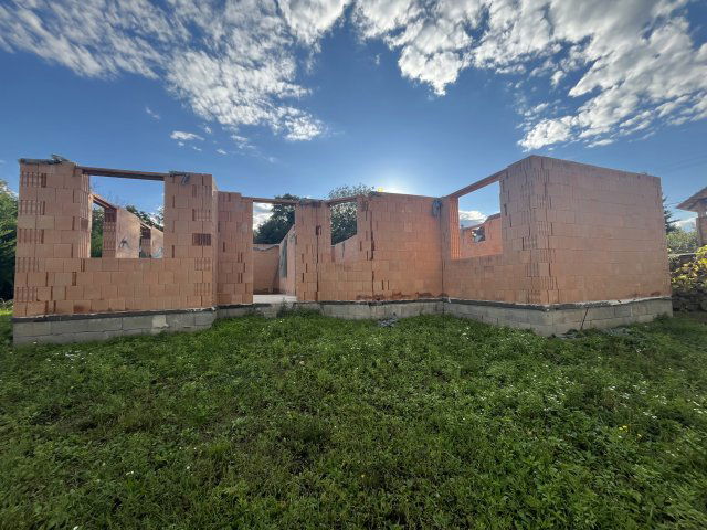 Eladó telek, Győrújbaráton 74.9 M Ft / költözzbe.hu