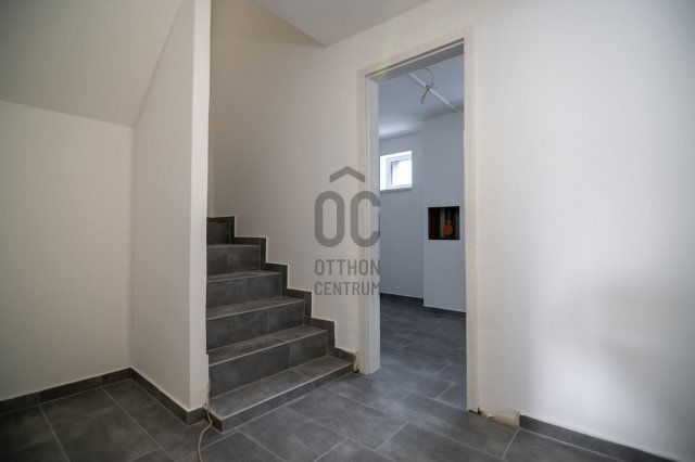 Eladó ikerház, Budapesten, XVIII. kerületben 160 M Ft, 4 szobás