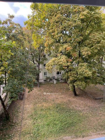 Eladó téglalakás, Pécsett 47.9 M Ft, 2 szobás