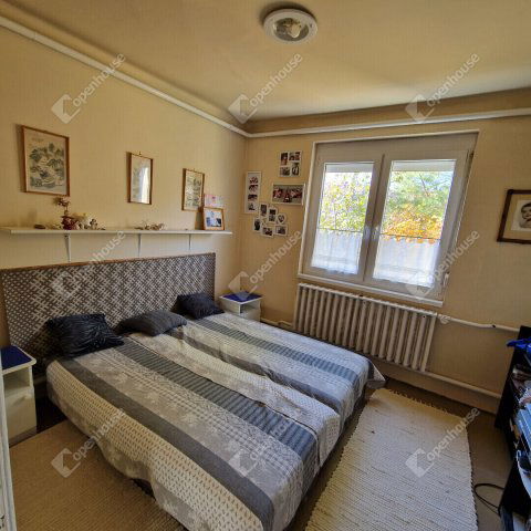 Eladó téglalakás, Siófokon 49.5 M Ft, 3 szobás