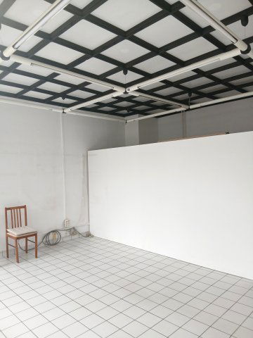 Kiadó üzlethelyiség, Győrött 330 E Ft / hó