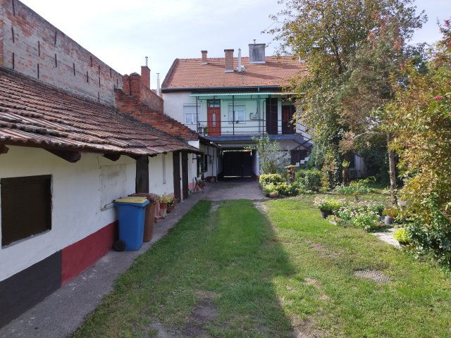 Eladó téglalakás, Hatvanban 25 M Ft, 2 szobás